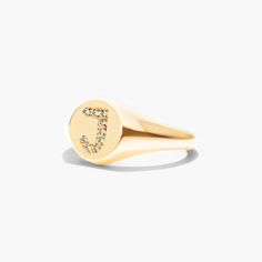 Get personal with an initial signet ring. Whether you want to rock your own initial or that of a loved one, or better yet give a customized gift, these rings fit the bill. You'll want it in every letter of the alphabet! J Initial, Ring Concierge, Timeless Ring, Jewelry Photoshoot, The Bill, Ring Fit, The Alphabet, Signet Ring, Diamond Rings