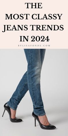 Summer Jeans Outfit Casual Classy 2024, Womens Jeans 2024, Jeans 2024 Trends Women, Light Denim Jeans Outfit, Best Jeans For Short Women, Classy Jeans Outfit, Outfits 40s, Elegant Jeans, Classy Jeans