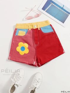 Peilia - Womens Colorblock Floral Print Short Denim Trousers with Slash Pockets and Slim Fit Button Closure - Stylish Denim Jeans & Clothing High Waist Wide Leg Jeans, Short Denim, Slim Fit Shorts, Floral Print Shorts, Denim Shorts Women, Tees For Women, Rolled Hem, Women Denim Jeans