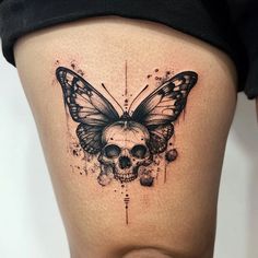 Radiant Skull Butterfly Tattoo Tattoo Art Set Skull Floral Tattoo, Brenda Tattoo, Skull Butterfly Tattoo, Hippie Tattoo, Skull Butterfly, Tattoo Collection, Knee Tattoo