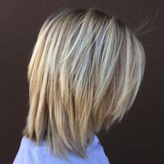 Shoulder-Length Bob with Choppy Layers Hair Shoulder Length Layers, Choppy Shoulder Length Hair, Shoulder Length Hair Men, Shoulder Length Hair Straight, Shoulder Length Layers, Shoulder Length Hair Balayage, Bob Panjang, Brown Shoulder Length Hair, Shoulder Length Hair With Layers