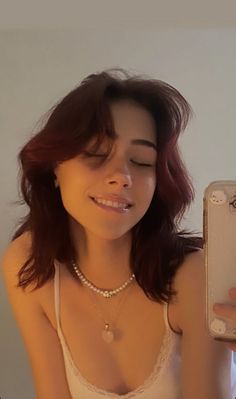 Mila Prescott, Rambut Brunette, Short Red Hair, Red Hair Inspo, Haircuts For Medium Hair, Alternative Hair, Hair Inspo Color