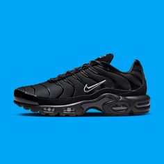 Nike Fashion Shoes, Sneaker Art, Nike Fashion, Streetwear Men Outfits, University Blue, Blue Outfit