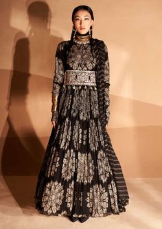 Anarkali With Belt, Bhumika Sharma, Potli Button, Black Anarkali, Pearl Embroidery, Embroidered Belt, Fashion Design Collection, Lakme Fashion Week, Embroidered Wedding