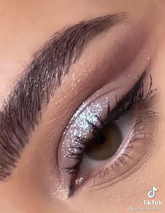 Sparkly Dress Makeup Look, Prom Makeup For Light Green Dress, Makeup Looks Shimmery, Silver Shimmery Eye Makeup, White Sparkly Eye Makeup, Homecoming Makeup Glitter, Prom Makeup Elegant, Nails That Go With Silver Dress, Silver Eye Makeup Aesthetic