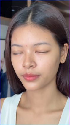 Learn how to create a simple, everyday makeup look in just 5 minutes! Perfect for busy mornings.
#MorningMakeup #MakeupRoutine #QuickBeauty Morning Makeup Routine, Quick Makeup Routine, Quick Makeup Tutorial, Makeup Tips And Tricks, Essential Makeup, 5 Minute Makeup, Morning Makeup, Teen Skincare