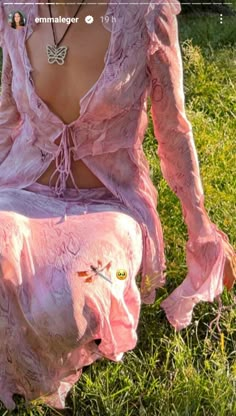 Pink Fairy Inspired Outfit, Fairy Core Aesthetic Outfits Pink, Girly Fairy Aesthetic, Aesthetic Fairy Core Outfits, Pink Mermaid Core Outfit, Fairy Soft Aesthetic Outfit, Boho Fairy Aesthetic, Fairy Summer Dress, Soft Fairy Aesthetic Outfits