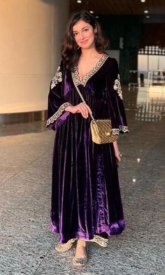 Velvet Dresses Indian, Navarathri Outfits, Divya Khosla Kumar Suits, Velvet Outfits For Women Indian, A Line Suit Designs, Velvet Suit Neck Design, Velvet Indian Dress, V Neck Suit Design, Velvet Indian Outfits