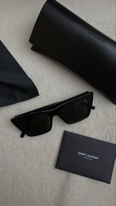 Elegant Sunglasses, Ysl Sunglasses, Miu Miu Sunglasses, Saint Laurent Sunglasses, Cute Sunglasses, Stylish Glasses, Prada Sunglasses, Gucci Sunglasses