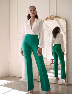 💚 GREEN HIGH WAISTED PANTS 💚 High waisted and wide legs Knit crepe fabric Back zipper 35” inseam 88% Polyester, 12% Spandex ✔️ Style: Casual - Elegant ✔️ This outfit is ideal for resort, vacation, cruising, beach, pool, brunch, birthday, anniversary, etc. 💛 Follow us on Facebook , Instagram and Pinterest. Return Policy Due to Covid-19 we will not be accepting returns or exchanges until further notice. Pool Brunch, Green High Waisted Pants, Style Fall Outfits, Summer Street Style, Fall Outfits Ideas, Street Style Fall, Street Style Fall Outfits, Bodysuit Blouse, Resort Vacation