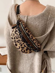 BirdinBag - Retro Leopard Print Diagonal Shoulder Bag for Women Large Capacity Crossbody Bag As Fashion Accessory, Crossbody Bag With Removable Pouch, Trendy Brown Belt Bag With Large Capacity, Casual Handheld Bag, Casual Handheld Shoulder Bag, Casual Tote Bag For Fashion Accessories, Bag With Removable Pouch, Casual Bags With Adjustable Strap, Casual Fashion Shoulder Bag