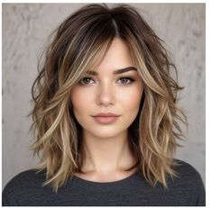 Discover the best mom haircuts, featuring easy, stylish, and low-maintenance options perfect for busy moms. Haircuts For Medium Length Hair, Layered Haircuts For Medium Hair, Shoulder Length Hair Cuts, Hair Affair, Haircuts For Medium Hair, Medium Hair Cuts, Dream Hair, Shoulder Length Hair, Medium Length Hair Cuts