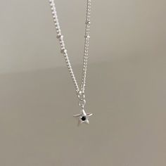 Material: Metal Style: INS Style Small Pendant Necklace Silver, Everyday Necklaces Silver, Cute Necklace Silver, Pretty Silver Necklaces, Everyday Necklace Silver, Simple Silver Necklace, Vintage Silver Necklace, Chunky Silver Jewellery, Silver Jewelry Necklaces