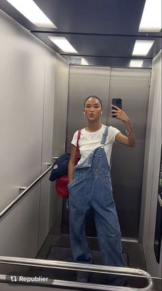 Overalls Outfit, Going Viral, Mode Inspo, Looks Chic, Looks Style, Mode Inspiration, Lookbook Outfits, Looks Vintage