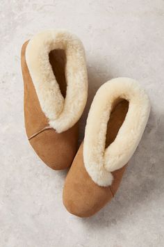 Slippers With Arch Support, Frozen Dog Treats, Soft Sole Slippers, Frozen Dog, Bedroom Slippers, Shearling Slippers, Sheepskin Slippers, Soft Slippers, Slippers Women