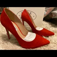 Steve Madden Lovey Red Nubuck (4 Inch Heel), Toe Point Pump. Condition Is "Pre-Owned" Only Worn Twice!! Versatile Wear - With Jeans Or Dress. Size 10, $100 Brand New Red Suede Heels With Almond Toe, Fitted Suede Heels With Red Sole, Red Suede Pointed Toe Heels, Steve Madden High Heels, Madden Girl Heels, Steve Madden Pumps, Black And White Heels, Black Patent Heels, Orange Heels