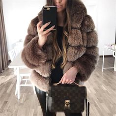 Chinchilla Coat, Estilo Hipster, Womens Faux Fur Coat, Rabbit Fur Coat, Fur Hood, Mongolia, Long Sleeves Jacket, Rabbit Fur, Lucca