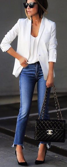 45 ways to wear denim white jeans all year - Page 67 of 73 - Florida luxury waterfront condo White Blazer Work, White Blazer Outfits, Blazer And Jeans, Blazer Outfits Casual, Spring Work Outfits, Outfit Jeans