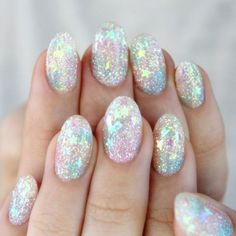 Wedding Magazine - 31 ways to add a unicorn twist to your wedding day | Beautiful Cases For Girls Video Makeup, Unghie Nail Art, Glitter Rosa, Unicorn Nails, Nail Pops, Smink Inspiration, Nail Swag, Star Nails, Rainbow Glitter