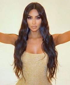 // k i m Kim Kardashian Hairstyles Long, Kim Hairstyles Kardashian, Kim Kardashian Hair Long, Kim Kardashian Wavy Hair, Kim Kardashian Brown Hair, Kim Kardashian Hair Color, Kim Kardashian Long Hair, Kim K Hair, Kim Kardashian Hairstyles