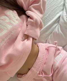 Cutesy Aesthetic, Outfits Asian, Viral Aesthetic, Pink Wardrobe, Chanel Lipstick, Workout Inspo, Baby Pink Aesthetic, Coquette Style, Cute Lazy Day Outfits