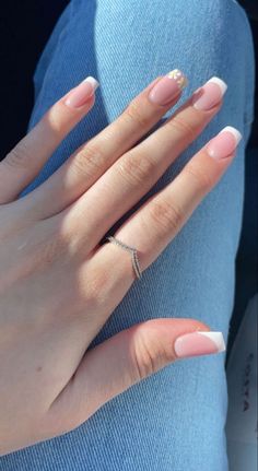 Short Acrylic White Nails, Nails French Tip White, Pandora Wishbone Ring, White Nails French Tip, Acrylic White Nails, White Nails French, French Tip White, Short French Nails, French Tip Gel Nails