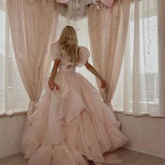 Dresses For Party Events, Prom Songs, Charlotte La Bouff, Pink Princess Aesthetic, Dress Engagement, Dress With Puff Sleeves, Organza Sleeves, Engagement Dress