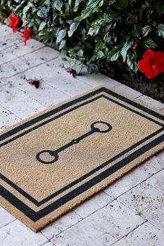 cocomats stylish equestrian showstopper snaffle horse bit doormat Equestrian Decor Interior Design, Equestrian Chic Decor, Equestrian Style Decor, Tack Storage, Horse Decorations, Stylish Equestrian, Equestrian Home Decor, Entryway Inspo, Equestrian Home