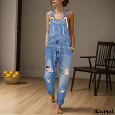 Olivia Mark - Stylish Denim Jumpsuit with Sporty Shoulder Straps and Distressed Details Sporty Casual, Backpack Sport, Denim Jumpsuit, Sport Wear, Pants Outfit, Olivia Mark, Leisure Wear, Dressmaking, Casual Outfit