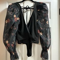 New With Tags Attached. Mesh Sleeve Detail Black V-neck Bodysuit For Spring, Yellow Bodysuit, Floral Lingerie, Free People Bodysuit, Burgundy Shorts, Scoop Neck Bodysuit, Black Floral Blouse, Square Neck Bodysuit, Bodysuit Top