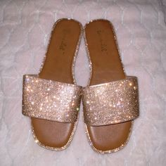 Never Worn Cute Super Shiny Gold Sandals Trendy Bling Open Toe Sandals, Trendy Open Toe Sandals With Bling, Gold Sparkling Sandals For Summer, Gold Bling Open Toe Sandals, Gold Open Toe Sandals With Bling, Neutral Sandals, Clarks Sandals, Tan Leather Sandals, Brown Leather Wedges