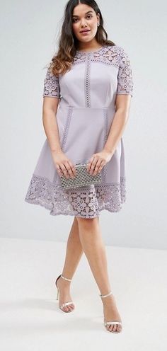 45 Plus Size Wedding Guest Dresses {with Sleeves} - Plus Size Cocktail Dresses - alexawebb.com Plus Size Wedding Guest Outfits, Cute Wedding Guest Dresses, Wedding Guest Dresses With Sleeves, Plus Size Wedding Dresses With Sleeves, Dresses For Apple Shape, Plus Size Wedding Guest, Plus Size Wedding Guest Dresses, Plus Size Cocktail Dresses, Summer Wedding Outfits