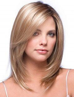 bob haircuts for shoulder length hair with side bangs and layers for blonde thin fine hair Medium Length Hair With Layers, Medium Hair Cuts, Medium Length Hair Cuts, Great Hair, Bob Cut, Layered Hair, Length Hair, Bobs Haircuts