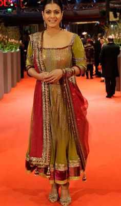 Manish Malhotra Inspired Designer Anarkali Suit Worn By Kajol Manish Malhotra Suits, Manish Malhotra Anarkali, Manish Malhotra Designs, My Name Is Khan, Anarkali Frock, Red Bridal Dress, Designer Anarkali Suits, Frock Style, Designer Anarkali