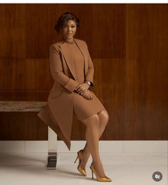 Corporate Dresses Classy Work Outfits, Corporate Dresses Classy, Modest Dresses Fashion, Corporate Dress, Blazer Outfits For Women, Corporate Attire, Corporate Wear