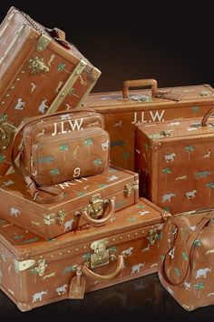 Wes Anderson Darjeeling Limited, The Darjeeling Limited, Darjeeling Limited, Wes Anderson Style, Wes Anderson Movies, Wes Anderson Films, Louis Vuitton Trunk, Leather Trunk, The Royal Tenenbaums