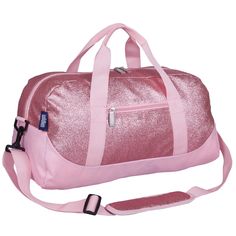 Travel Pattern, Pink Duffle Bag, Carry On Size, Bag Sewing, Bag Essentials, Duffle Bags, Bags Aesthetic, Bag Boys, Travel Duffel