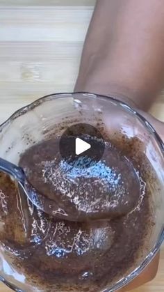 Face Remedies, Face Wax, Organic Skin Care Recipes, 60 Year Old Woman, Mask Recipes, Face Care Tips, Natural Recipes, Baking Soda Shampoo, Homemade Face Masks