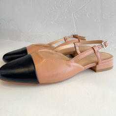 Buckle sling back colorblock flat. GUSTO-18 Audrey Hepburn Style, Hepburn Style, Slingback Flats, Sling Back, Audrey Hepburn, Quality Fashion, How To Feel Beautiful, Boutique Clothing, Color Blocking