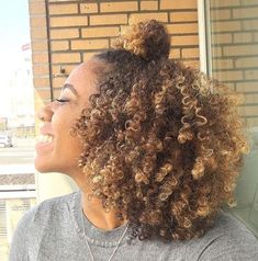 Cabello Afro Natural, Natural Hair Inspiration, Natural Hair Journey, Natural Hairstyles, Hair Journey, Natural Hair Color, Natural Curls, Natural Hair Care