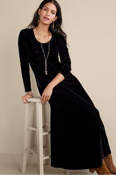 Santiago Stretch Velvet Dress - Stretch Velvet Maxi Dress | Soft Surroundings Velvet Maxi Dress Pakistani, Velvet Dress Designs Gowns, Black Velvet Dress Outfit, Black Long Sleeve Formal Dress, Black Velvet Dresses, Velvet Dresses Outfit, Velvet Christmas Dress, Stretch Velvet Dress, Long Velvet Dress