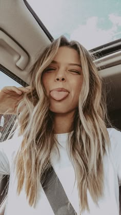 @carolineannes Long Bronde Hair, Bronde Hair, Dirty Blonde Hair, Dirty Blonde, Grunge Hair, Hair Dos, Hair Day, Pretty Hairstyles