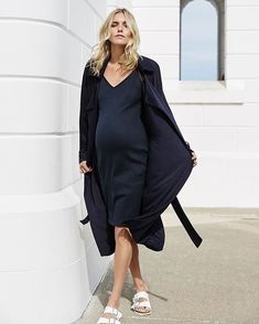 Mommy Fashion, Gigi Dress, Maternity Street Style, Maternity Brands, Maternity Chic