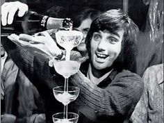 That's the best Champagne tower we have seen in a long time George !! George Best, Champagne Tower, Bing Images, Che Guevara, Life Is Good, Champagne, Tower