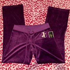 - Brand New With Tags - Vintage Juicy - Great Condition - Size Medium #Y2k #Juicy #Mcbling #2000s #Trashyy2k #Vintage Fitted Purple Pants For Loungewear, Purple Mcbling, Vintage Juicy Tracksuit, Juicy Couture Track Suit Y2k, Purple Juicy Tracksuit, 2000s Tracksuit, Old Juicy Couture Tracksuit, Mcbling 2000s, Purple Juicy Couture Track Suit