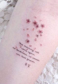 Beautiful Tattoo Designs, Tato Minimal, Bts Tattoos, Illustration Tattoo, Beautiful Tattoo, Cute Tattoos For Women