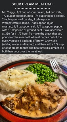 a plate with meat, mashed potatoes and peas