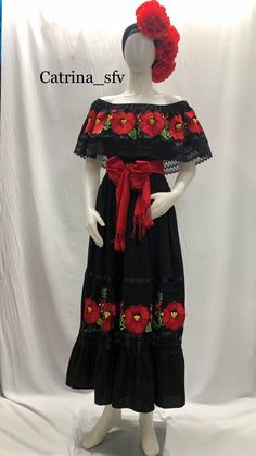 Beautiful blanket dress with large flowers embroidered with 100% cotton silk thread MEXICAN DRESS, short Mexican dress, handmade dress, embroidered dress, typical dress, regional dress, the perfect dress for a Mexican party or any other event Mexican dress, handmade dress, off the sholders, plus zise dress, typical dress, May 5, Mexican party Catrina Costume Dresses Mexico, Plus Zise Dress, Mexicana Outfits, Mexican Outfits For Women, Catrina Dress, Mexican Clothing Style, Takuache Girl Outfits, Mexican Style Dresses, Mexico Dress