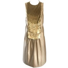 Brand new early 2000s vintage LUCA LUCA gold metallic 1920s style sequined bib collar shift dress! Features thousands of hand-sewn matte gold sequins on the attached bib on the front. Flattering shift style is perfect for an array of shapes and sizes. Tie detail at top back neck. Luxurious gold silk. Extremely well made, and fully lined. Perfect for any cocktail event, or any Gatsby themed flapper party! Great with wedges or sandals for a day event, and heels for evening. In great unworn conditi 20s Fashion Dresses, 20s Style, Pink And White Dress, Cocktail Dress Vintage, Silk Chiffon Dress, 20s Fashion, Style Deco, Dresses Cocktail, Form Fitting Dress