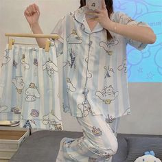 Korean Silk Pajamas, Cute Summer Pajamas, Short Pajamas, Silk Pajamas Women, Shorts Pattern, Short Cardigan, Silk Pajamas, Kawaii Clothes